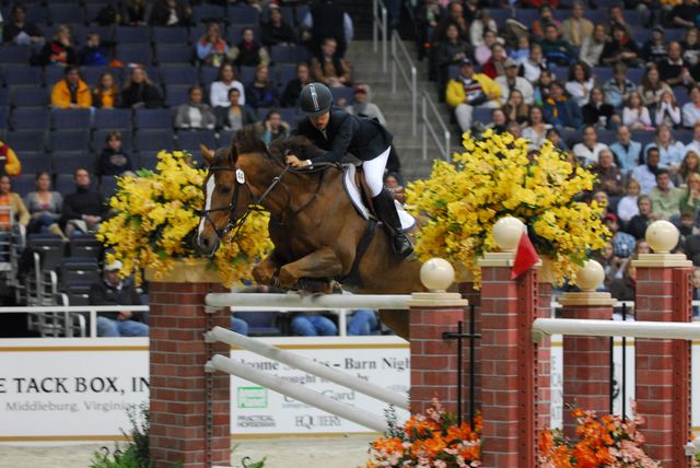 404-Urithmic-BrianneGoutal-WIHS-10-27-06-ThomasPhoto.JPG