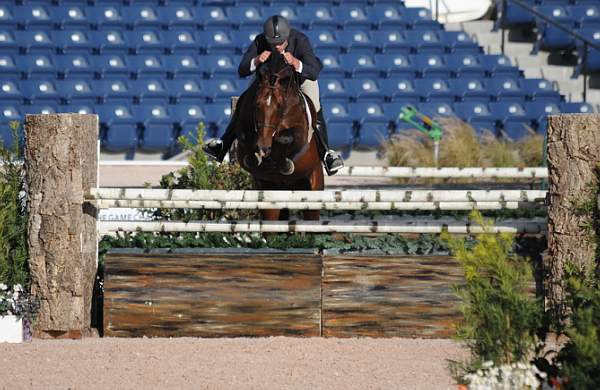 AHJF-2-11-09-599-Pasolongo-RobBielefeld-RegWkg-DDeRosaPhoto