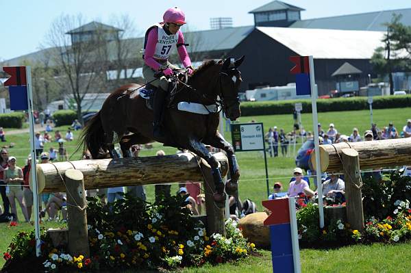 Rolex-4-26-09-1203-HeadleyBritannia-LucindaFredericks-AUS-DeRosaPhoto