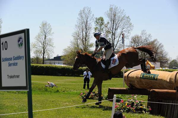 Rolex-4-26-09-1312-WoodfallsInigoJones-LucyWiegersma-GBR-DeRosaPhoto