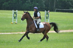 So8ths-5-4-12-Clinic-2383-TremaineCooper-Arnold-DDeRosaPhoto