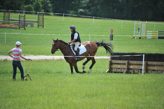 So8ths-5-4-12-Clinic-2391-TremaineCooper-Arnold-DDeRosaPhoto