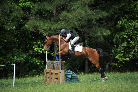 So8ths-5-4-12-Clinic-2408-TremaineCooper-Arnold-DDeRosaPhoto