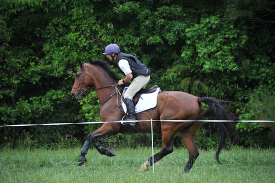 So8ths-5-4-12-Clinic-2492-TremaineCooper-Arnold-DDeRosaPhoto