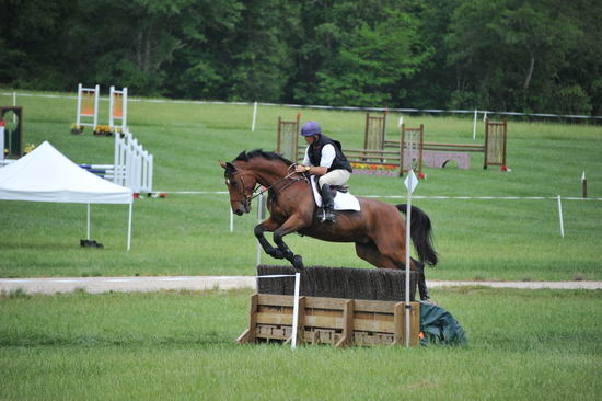 So8ths-5-4-12-Clinic-2504-TremaineCooper-Arnold-DDeRosaPhoto