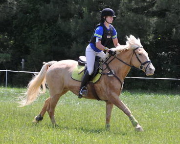 So8ths-5-4-12-Clinic-2653-JamieMiess-InTheZone-DDeRosaPhoto