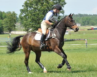 So8ths-5-4-12-Clinic-2681-TraeMeder-DirectFlight-DDeRosaPhoto