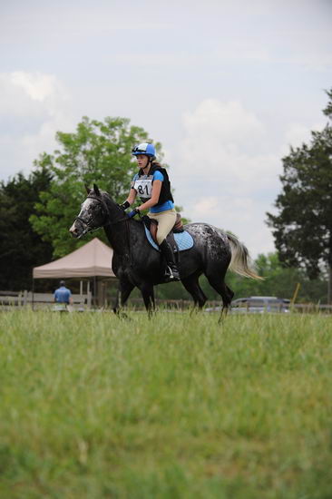 So8ths-5-5-12-XCDay-3561-GigiJoseph-GoneWithTheWin-DDeRosaPhoto