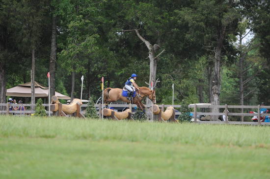 So8ths-5-5-12-XCDay-3725-SarahZimmer-MardiGras-DDeRosaPhoto
