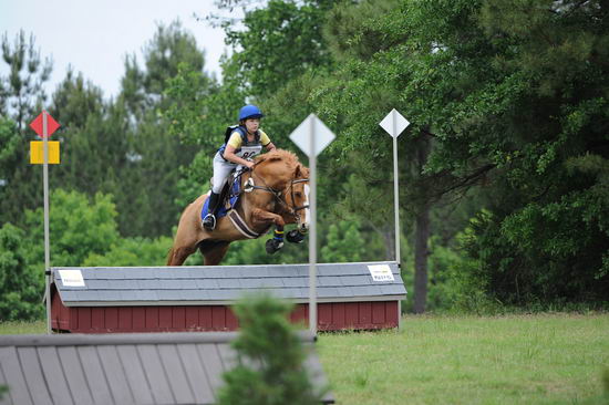 So8ths-5-5-12-XCDay-3759-SarahZimmer-MardiGras-DDeRosaPhoto