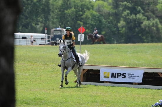 So8ths-5-5-12-XCDay-2780-DCMcBroom-Twain-DDeRosaPhoto