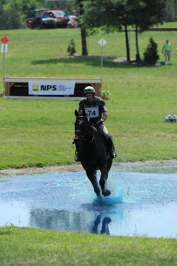 So8ths-5-5-12-XCDay-3039-JamesBaker-Wings-DDeRosaPhoto