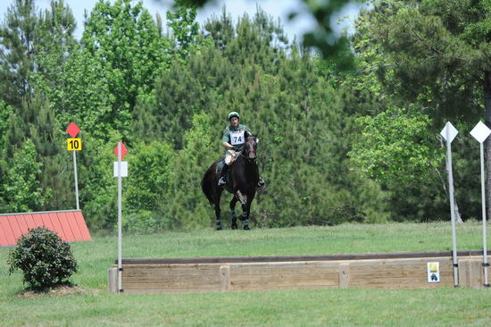 So8ths-5-5-12-XCDay-3053-JamesBaker-Wings-DDeRosaPhoto