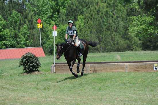 So8ths-5-5-12-XCDay-3070-JamesBaker-Wings-DDeRosaPhoto