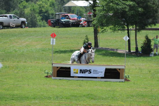 So8ths-5-5-12-XCDay-3106-ElizabethGoldstein-DaddysHatTrick-DDeRosaPhoto