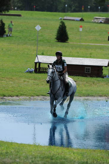 So8ths-5-5-12-XCDay-3118-ElizabethGoldstein-DaddysHatTrick-DDeRosaPhoto