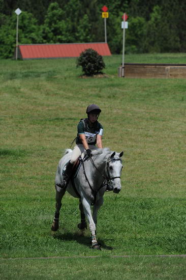 So8ths-5-5-12-XCDay-3146-ElizabethGoldstein-DaddysHatTrick-DDeRosaPhoto