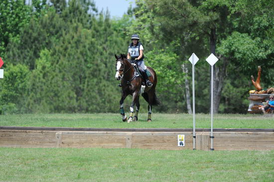 So8ths-5-5-12-XCDay-3268-KindellBillingsley-Keeneland-DDeRosaPhoto