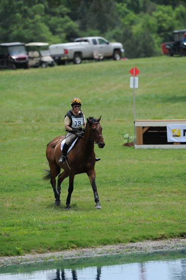 So8ths-5-5-12-XCDay-3335-BeckyBrown-TotallyBroke-DDeRosaPhoto