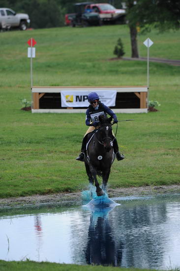 So8ths-5-5-12-XCDay-3403-SarahMorton-Womble-DDeRosaPhoto
