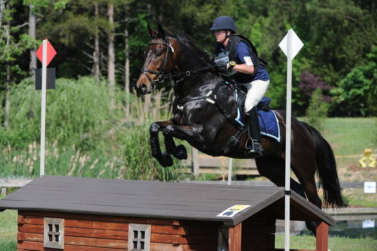 So8ths-5-5-12-XCDay-2233-LindsayStaianoWilliams-TriumphII-DDeRosaPhoto