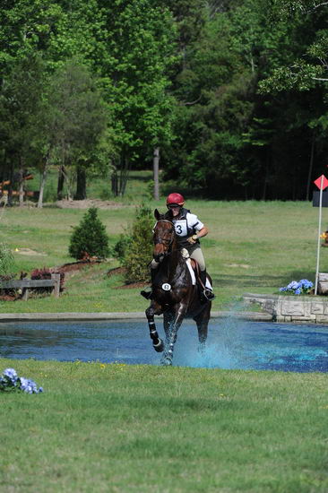 So8ths-5-5-12-XCDay-2419-BonnieMosser-Isbond-DDeRosaPhoto