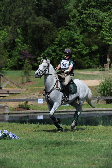 So8ths-5-5-12-XCDay-2512-KaylinMedlin-Watch-Me-Now-DDeRosaPhoto