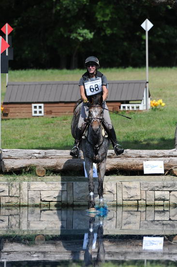 So8ths-5-5-12-XCDay-2590-RisaMoon-LilyB-DDeRosaPhoto