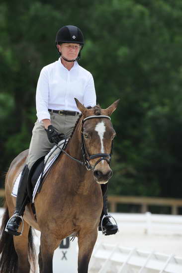 So8ths-5-4-12-Dressage-1229-DanaNorquist-FoothillsWaterman-DDeRosaPhoto