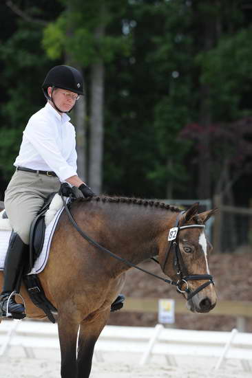 So8ths-5-4-12-Dressage-1256-DanaNorquist-FoothillsWaterman-DDeRosaPhoto