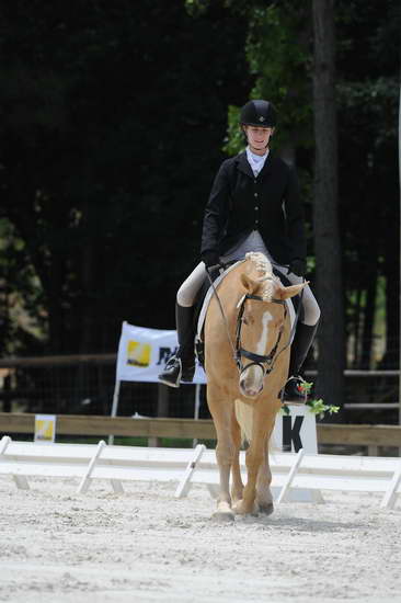 So8ths-5-4-12-Dressage-1408-JamieMiess-InTheZone-DDeRosaPhoto