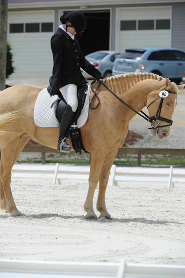 So8ths-5-4-12-Dressage-1421-JamieMiess-InTheZone-DDeRosaPhoto