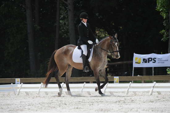 So8ths-5-4-12-Dressage-1445-KelseyBriggs-CuttersSouthernJaz-DDeRosaPhoto