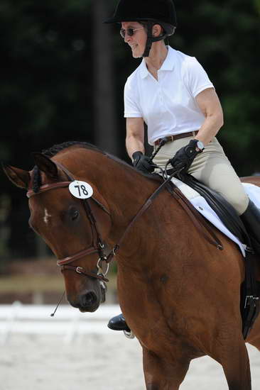 So8ths-5-4-12-Dressage-1086-BeckyBrown-TotallyBroke-DDeRosaPhoto