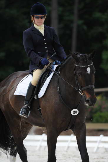 So8ths-5-4-12-Dressage-1116-SarahMorton-Womble-DDeRosaPhoto