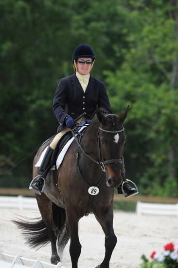 So8ths-5-4-12-Dressage-1129-SarahMorton-Womble-DDeRosaPhoto