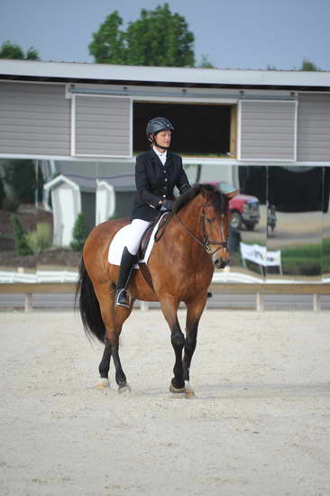 So8ths-5-4-12-Dressage-0306-BevWarner-Arnold-DDeRosaPhoto