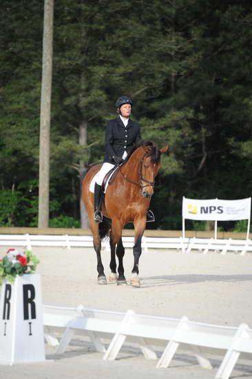 So8ths-5-4-12-Dressage-0329-BevWarner-Arnold-DDeRosaPhoto