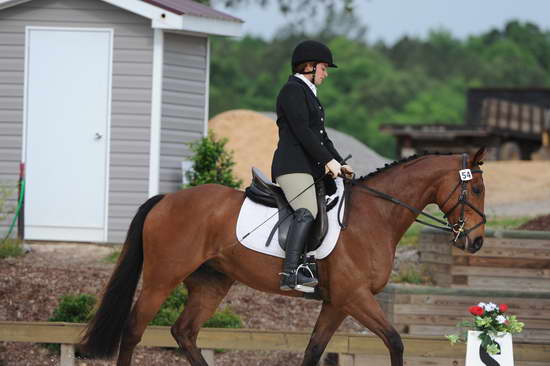 So8ths-5-4-12-Dressage-0422-LaurenTracey-Ransom-DDeRosaPhoto