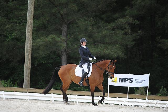 So8ths-5-4-12-Dressage-0572-RachelWade-Nicole-DDeRosaPhoto