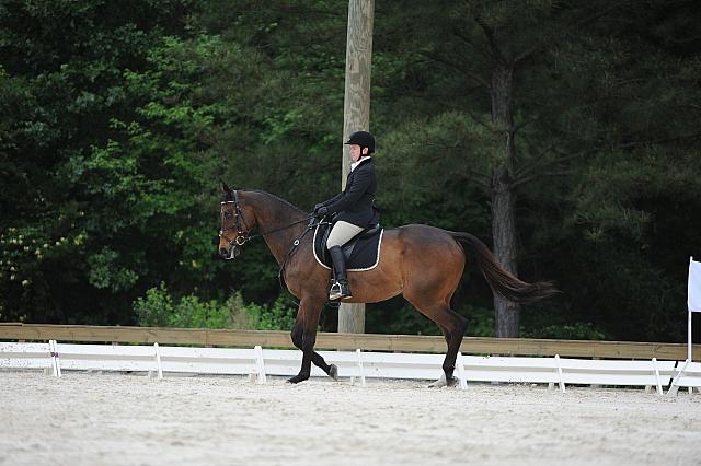 So8ths-5-4-12-Dressage-0650-GwenKriskie-Barney-DDeRosaPhoto