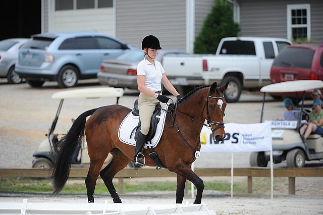 So8ths-5-4-12-Dressage-0664-AllieKeresman-MysticDora-DDeRosaPhoto