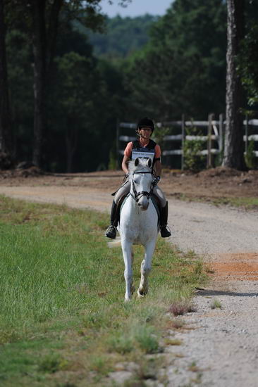 So8ths-5-5-12-XCDay-1844-CathyBlackmon-HideawaysSpecialDelivery-DDeRosaPhoto