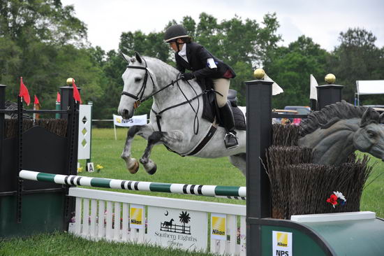 So8ths-5-6-12-SJDay-4974-MicheleLobsinger-GlenlarasPride-DDeRosaPhoto