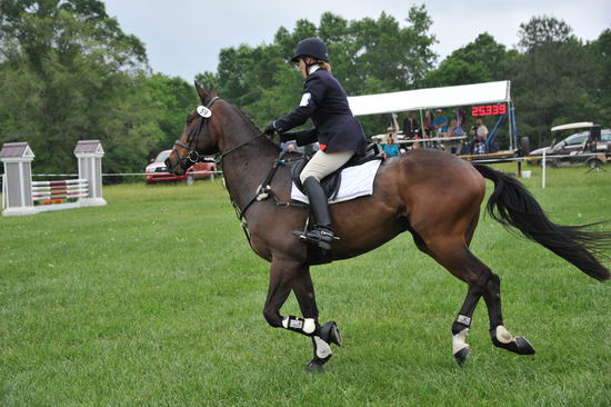 So8ths-5-6-12-SJDay-4583-LindsayStaianoWilliams-TriumphII-DDeRosaPhoto