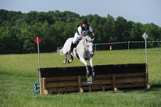 So8ths-5-5-12-XCDay-1702-MichaelLindsey-OnlyToYou-DDeRosaPhoto