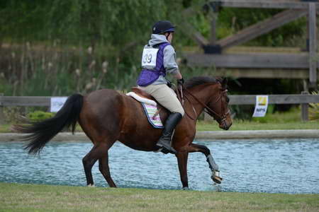 So8ths-5-4-13-XC-6940-SaraMiles-Misty'sRainDrop-DDeRosaPhoto