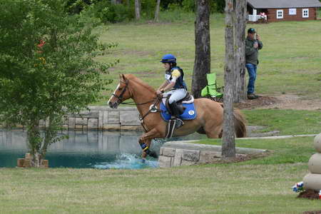 So8ths-5-4-13-XC-6166-SarahZimmer-MardiGras-DDeRosaPhoto