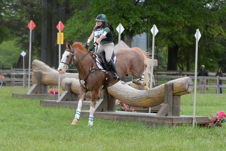 So8ths-5-4-13-XC-6335-BrianaTimmerman-ASplashofHenry-DDeRosaPhoto