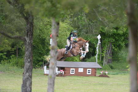 So8ths-5-4-13-XC-6344-BrianaTimmerman-ASplashofHenry-DDeRosaPhoto